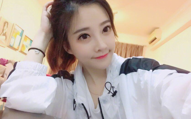 馮提莫在哪里直播最新動(dòng)態(tài)，馮提莫最新直播動(dòng)態(tài)及地點(diǎn)揭秘