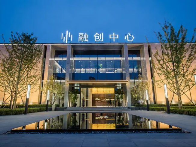融創(chuàng)中國最新消息，持續(xù)創(chuàng)新，引領(lǐng)行業(yè)新篇章，融創(chuàng)中國持續(xù)創(chuàng)新引領(lǐng)行業(yè)新篇章的最新消息發(fā)布