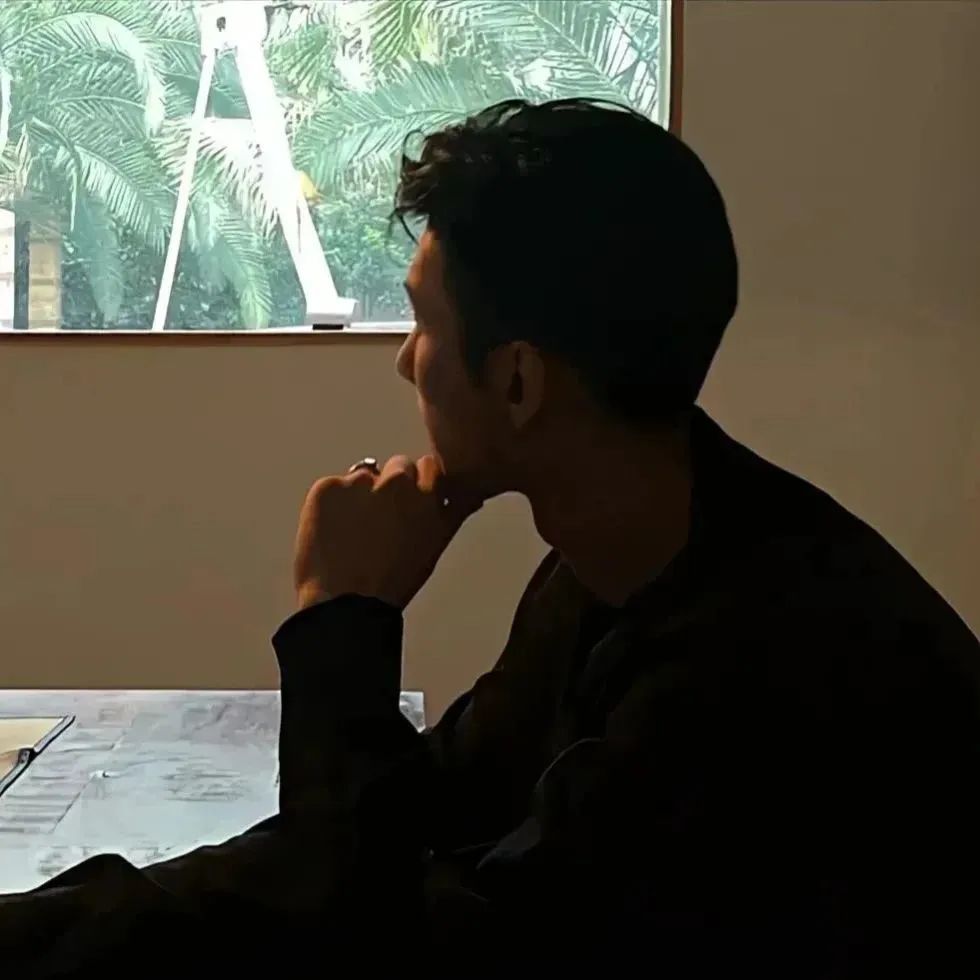 最新情侶頭像明顯趨勢(shì)，探索時(shí)尚潮流中的愛(ài)情印記，時(shí)尚情侶頭像趨勢(shì)，愛(ài)情印記的潮流探索