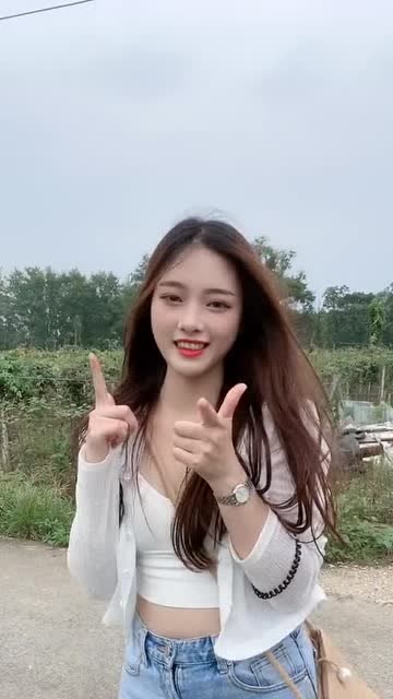 最新漂亮小姐姐的魅力與風采，最新小姐姐的魅力風采展現(xiàn)