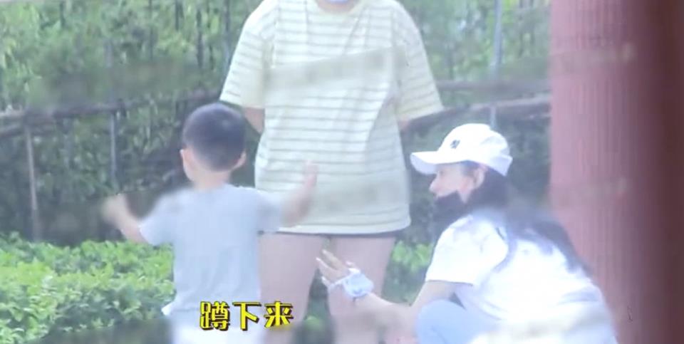 趙麗穎帶兒子探班，溫馨瞬間，母愛滿溢，趙麗穎攜子探班，母愛滿溢的溫馨瞬間
