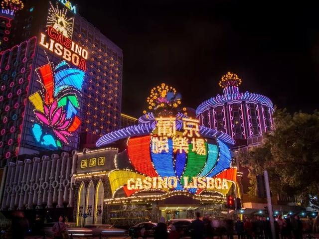 關于澳門免費最精準龍門客棧的探討與警示——警惕違法犯罪行為的重要性，澳門免費龍門客棧真相揭秘，警惕犯罪行為的警示
