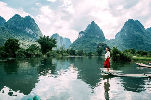 桂林旅游，跟團與自由行的對比與選擇，桂林旅游，跟團與自由行對比及選擇攻略