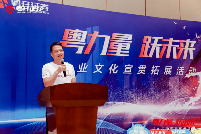 澳門今晚必開一肖一特，揭示背后的風(fēng)險(xiǎn)與挑戰(zhàn)，澳門今晚必開一肖一特背后的風(fēng)險(xiǎn)與挑戰(zhàn)，違法犯罪問題揭秘