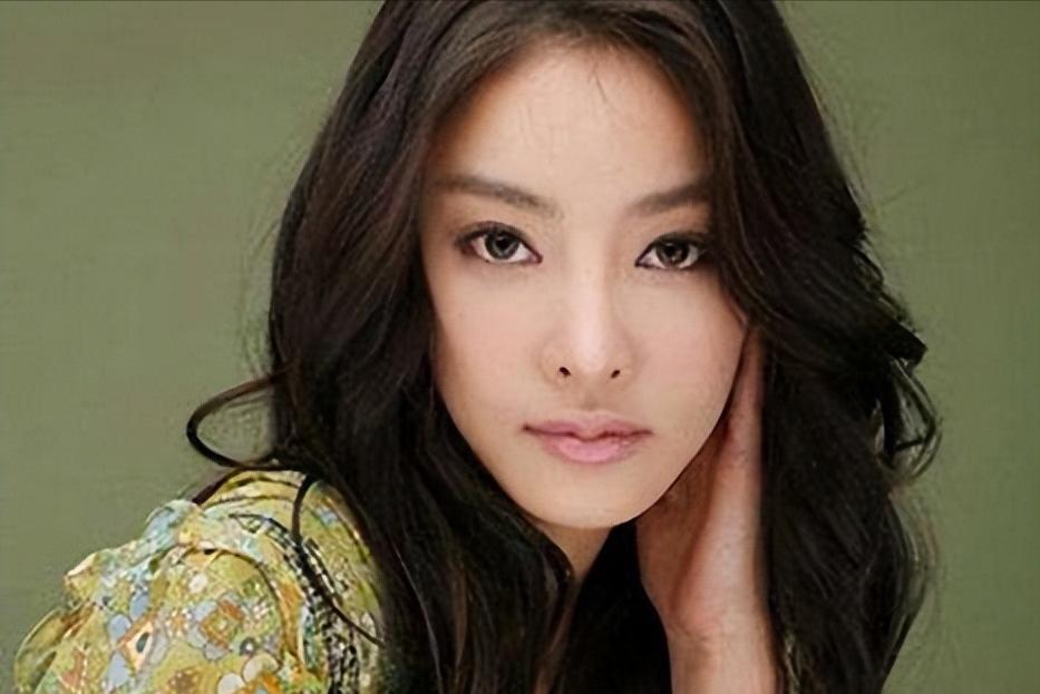 韓國地位最高的女藝人——獨一無二的全能巨星，韓國全能巨星，地位非凡的女藝人