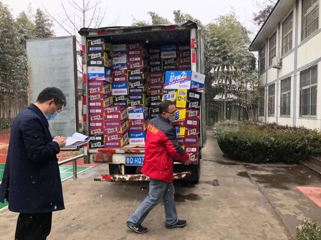 關于最新疫情動態(tài)，八號報告解讀與防控措施，最新疫情動態(tài)解讀及八號報告下的防控措施概述