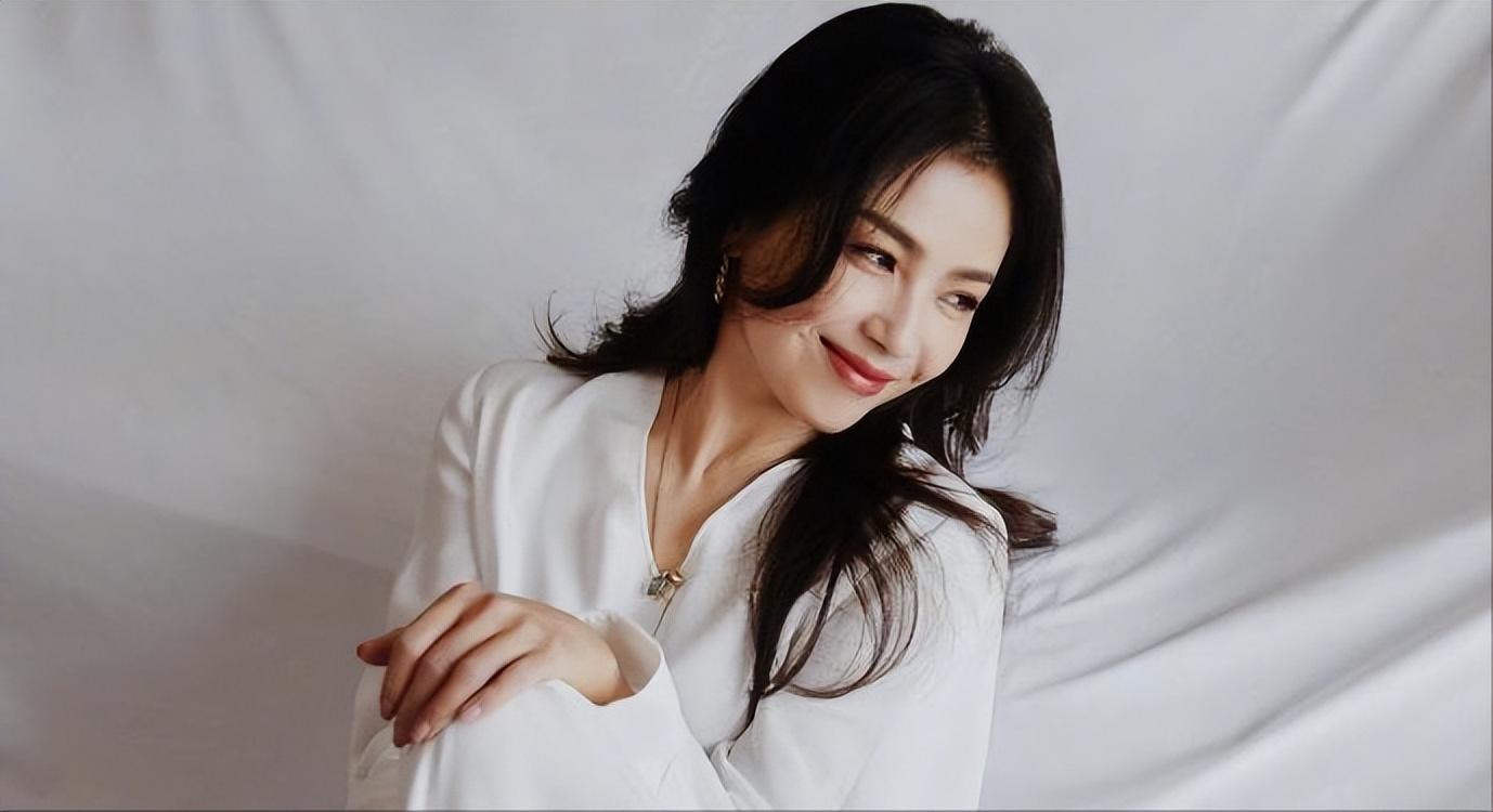 整容能否換一張臉？深度解析整容現(xiàn)象背后的真相，深度解析，整容能否為你換一張臉？真相揭秘！