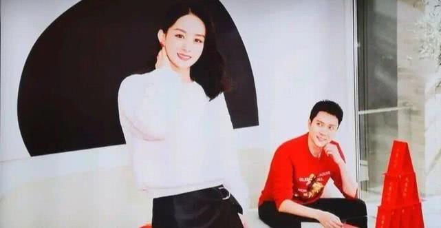 馮紹峰個(gè)人資料及妻子探究，馮紹峰個(gè)人背景及妻子揭秘