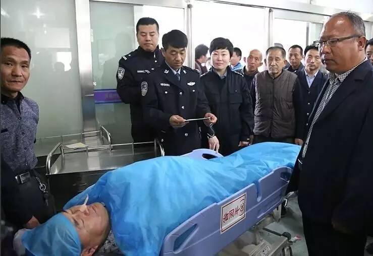 安徽割肝救妻事件女主去世引發(fā)社會(huì)熱議，安徽割肝救妻事件引發(fā)社會(huì)熱議，女主離世震動(dòng)人心