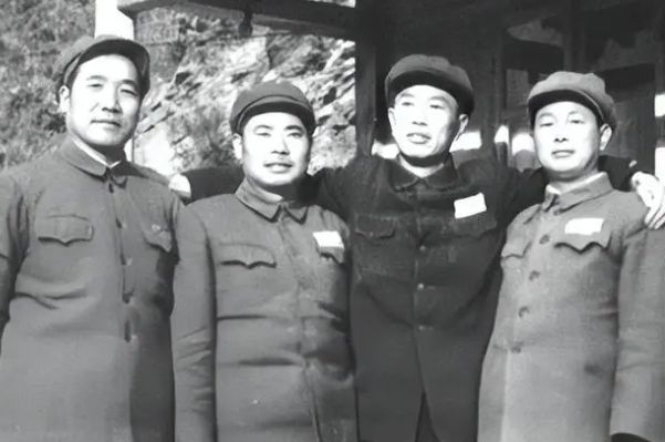 探究功勛卓越，在57位上將中，誰的戰(zhàn)功最為顯赫，功勛卓越，揭秘57位上將中戰(zhàn)功最顯赫者