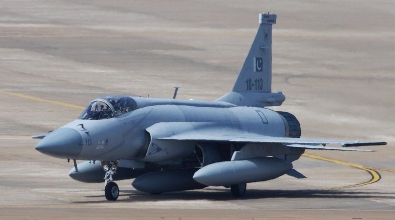 梟龍戰(zhàn)斗機，性能、特點與全球影響分析，梟龍戰(zhàn)斗機，性能特點與全球影響力深度解析