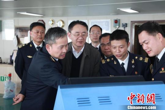 福建艦航母編隊(duì)，新時(shí)代的海上力量，福建艦航母編隊(duì)，新時(shí)代海上力量的璀璨明珠