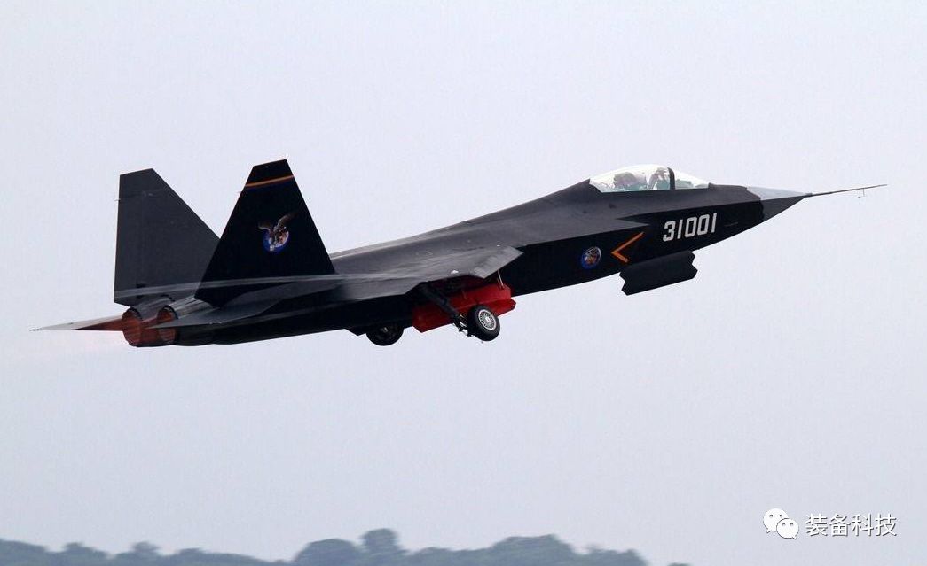 殲-31戰(zhàn)斗機，中國新一代空中力量的杰出代表，殲-31戰(zhàn)斗機，中國新一代空中力量的璀璨明珠