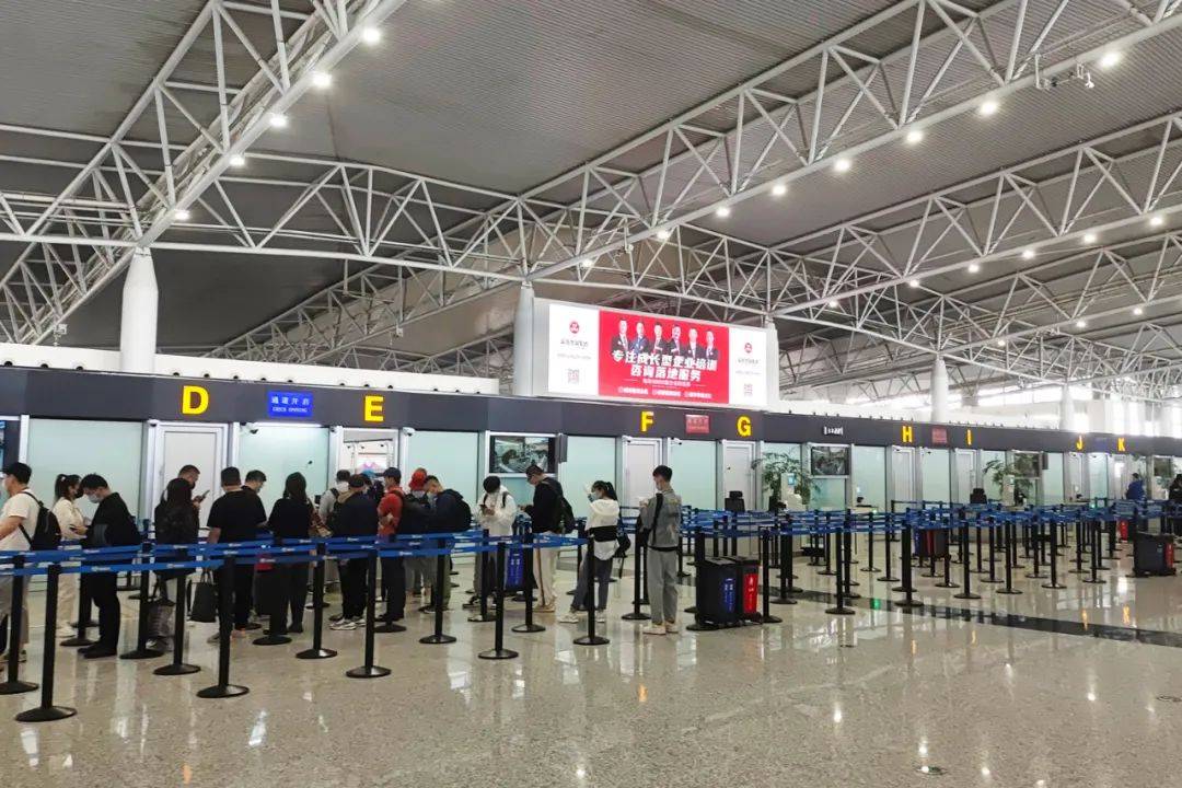 石家莊正定機(jī)場官網(wǎng)，連接世界的橋梁與窗口，石家莊正定機(jī)場官網(wǎng)，連接世界的空中橋梁與展示窗口
