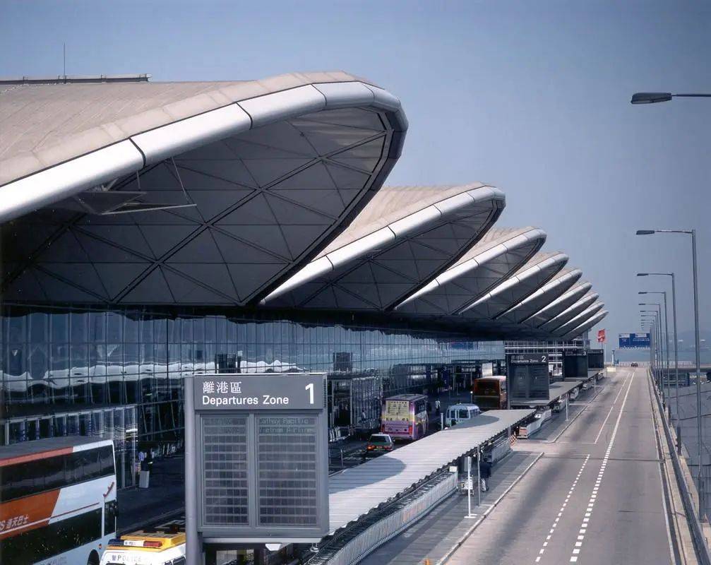海蘭島的機(jī)場(chǎng)概況，數(shù)量與特色，海蘭島機(jī)場(chǎng)概覽，數(shù)量、特色一覽