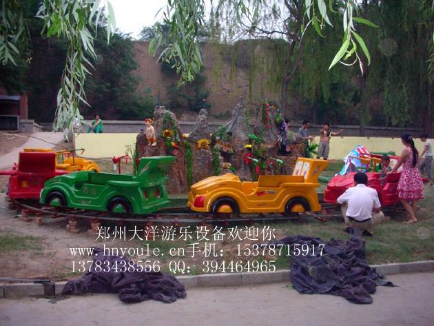 激光戰(zhàn)車(chē)游樂(lè)設(shè)施，未來(lái)樂(lè)園的新寵，激光戰(zhàn)車(chē)游樂(lè)設(shè)施，未來(lái)樂(lè)園的熱門(mén)新寵