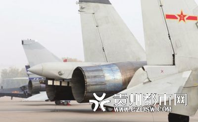 殲十五的引擎位置與技術(shù)特點(diǎn)解析，殲十五戰(zhàn)機(jī)引擎位置及技術(shù)特點(diǎn)深度解析