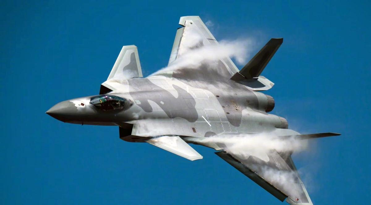 殲擊機20在世界，新時代的空中霸主，殲擊機20，新時代空中霸主風采展現(xiàn)