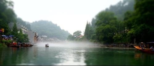 鳳凰旅游，探尋古老文化與現(xiàn)代魅力的完美結(jié)合，鳳凰旅游，探尋古今文化交融的完美之旅