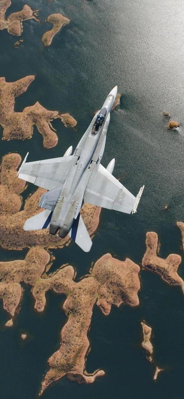 軍事壁紙4K豎屏，展現(xiàn)力量與榮耀的極致視覺體驗，軍事壁紙4K豎屏，力量與榮耀的視覺盛宴