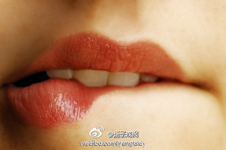 嘴唇與美國，1990年的故事與變遷，嘴唇與美國，1990年的故事與變遷