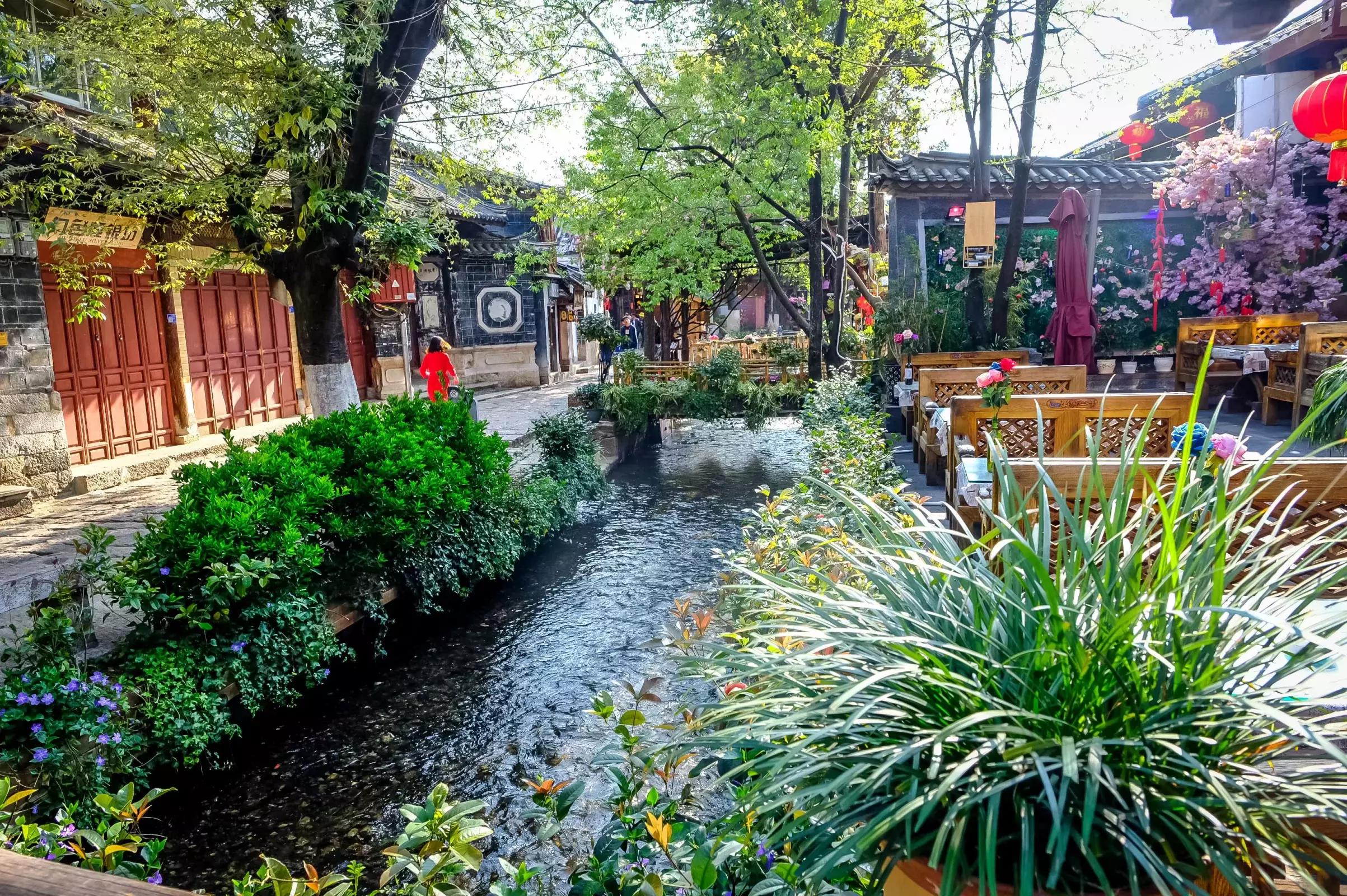 訂青旅的App哪個(gè)比較好？全面解析各大青旅預(yù)訂平臺(tái)，「訂青旅首選哪個(gè)App？全面解析各大青旅預(yù)訂平臺(tái)助你做出明智選擇」