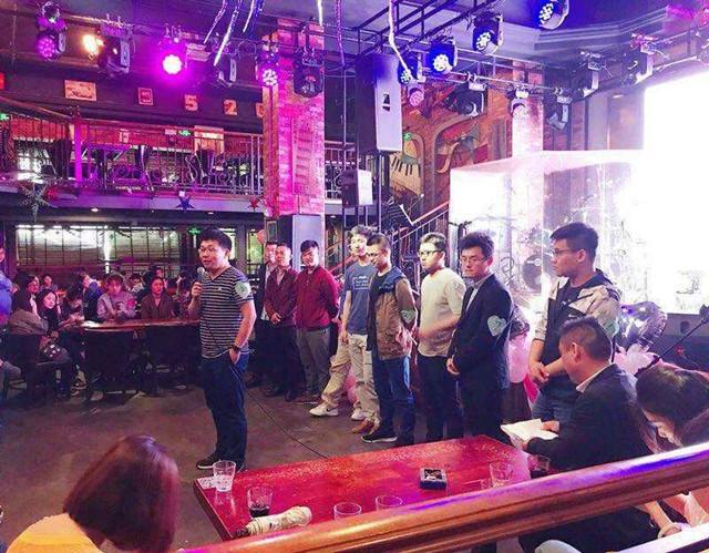 微信交友小程序，連接你我他的新橋梁，微信交友小程序，連接人與人之間的新橋梁