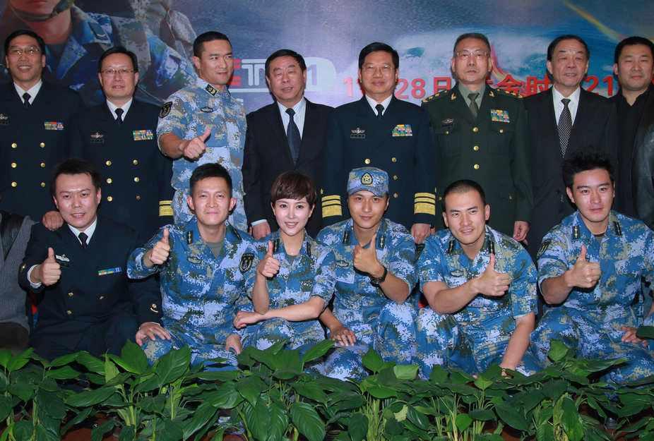 火藍(lán)刀鋒電視劇免費(fèi)觀看全集，熱血軍旅，再現(xiàn)英勇傳奇，火藍(lán)刀鋒電視劇全集免費(fèi)觀看，熱血軍旅再現(xiàn)英勇傳奇