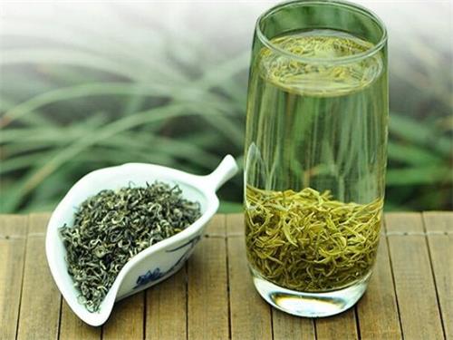綠茶，天然的健康守護(hù)者，其功效與作用，綠茶，天然健康守護(hù)者的功效與作用