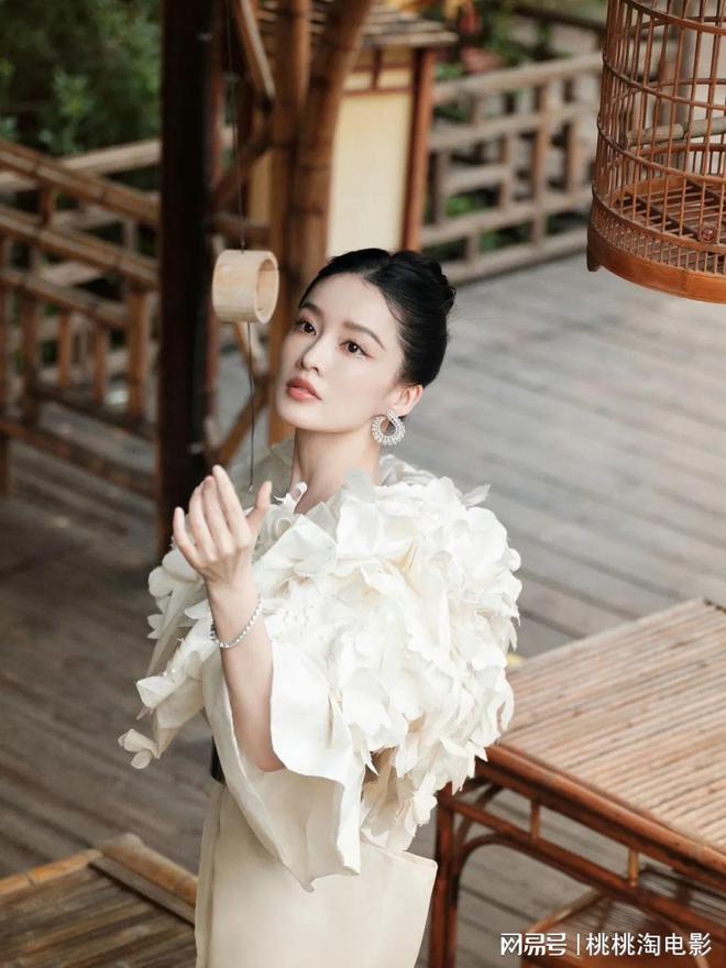 李沁，明星造夢(mèng)工廠的璀璨女明星，李沁，明星造夢(mèng)工廠的耀眼明星