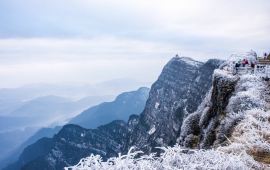 峨眉山金頂天氣預(yù)報(bào)及其影響，峨眉山金頂天氣預(yù)報(bào)與影響分析