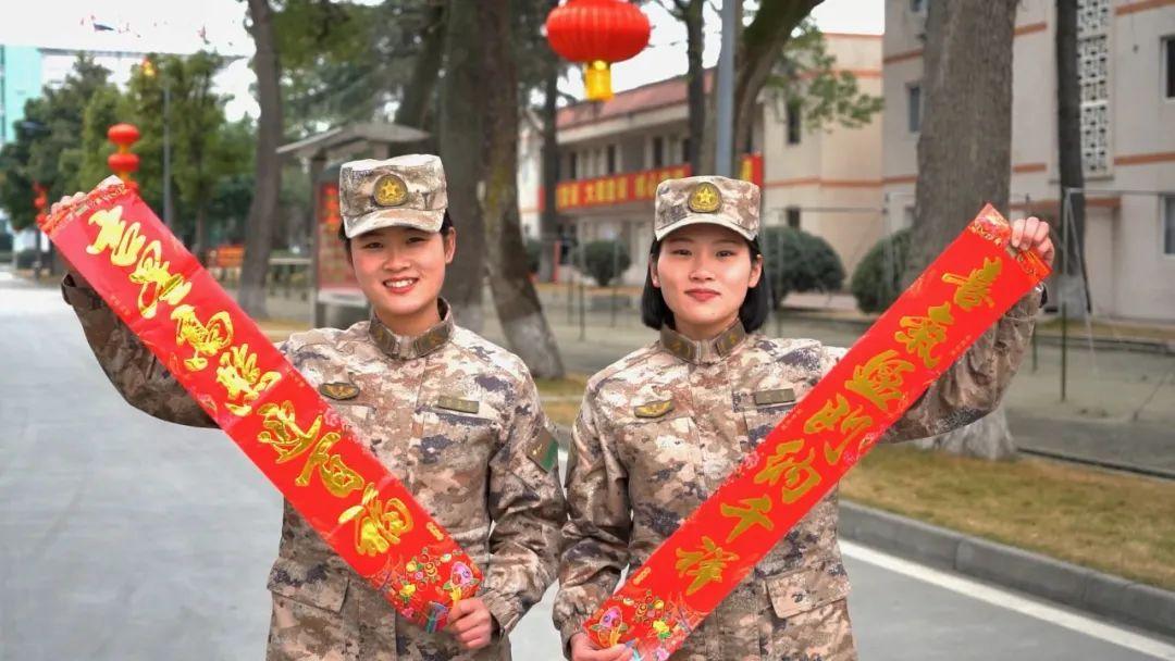西部戰(zhàn)區(qū)官方微博，傳遞正能量，展現(xiàn)新時(shí)代軍魂風(fēng)采，西部戰(zhàn)區(qū)官方微博，展現(xiàn)新時(shí)代軍魂風(fēng)采，傳遞正能量