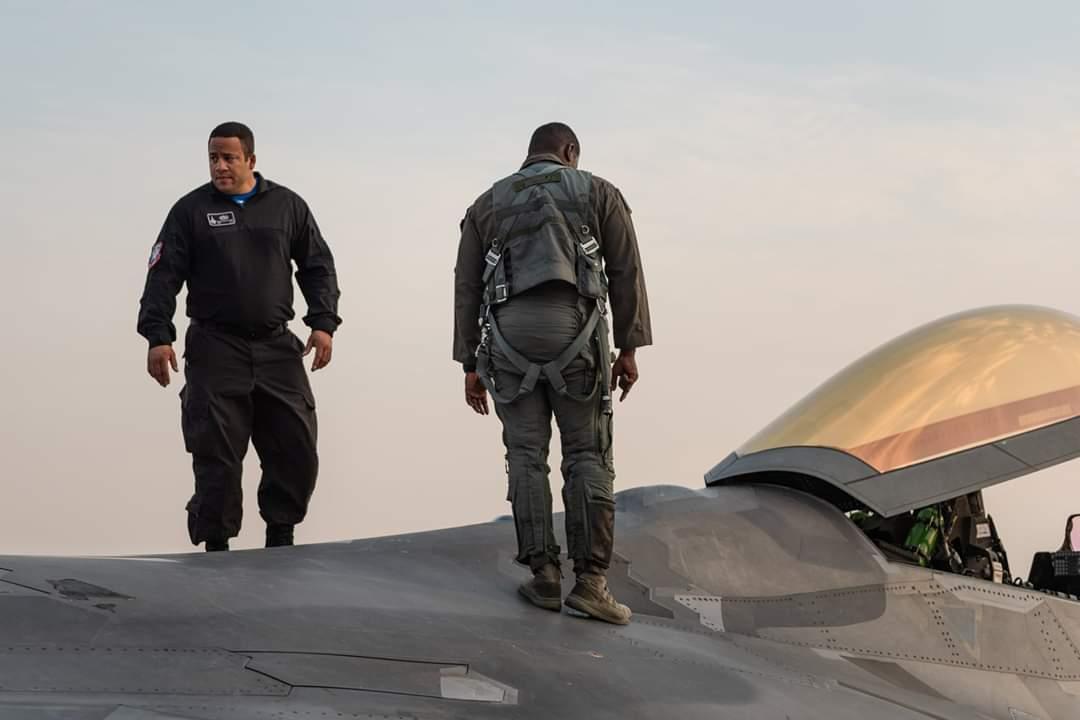 F-22戰(zhàn)斗機的服役時間及其影響，F(xiàn)-22戰(zhàn)斗機服役時間及其深遠影響