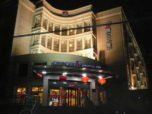 北京前門附近的酒店，歷史的韻味與現(xiàn)代的舒適并存，北京前門酒店，歷史韻味與現(xiàn)代舒適的完美融合