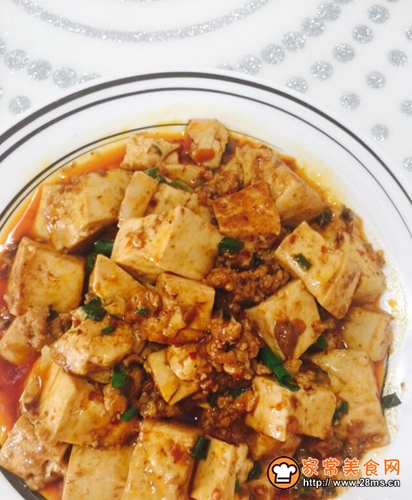 麻婆豆腐的做法，一道傳統(tǒng)川菜的魅力之旅，麻婆豆腐制作，傳統(tǒng)川菜的魅力探索