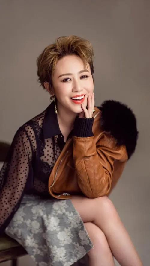 馬麗個人資料，演員之路的璀璨之星，馬麗，璀璨演員之路的個人資料揭秘