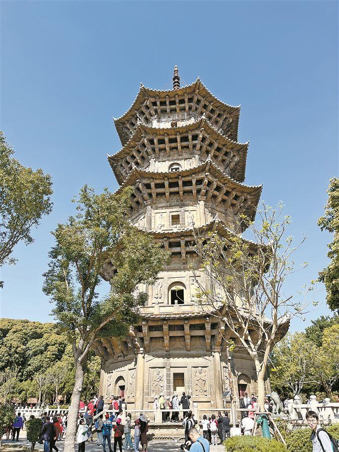 廈門泉州旅游景點(diǎn)大全，探索閩南的美麗與風(fēng)情，閩南風(fēng)情之旅，廈門泉州旅游景點(diǎn)大全