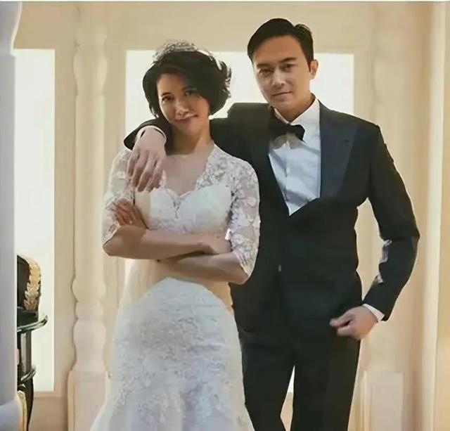 袁詠儀張智霖，無性的愛情與婚姻，袁詠儀張智霖，愛情與婚姻的無性探討