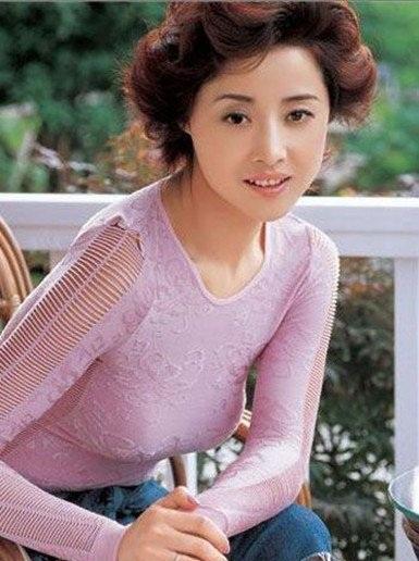 揭秘演員劉蓓的現(xiàn)任老公身份，揭秘劉蓓現(xiàn)任老公身份，神秘面紗背后的真相