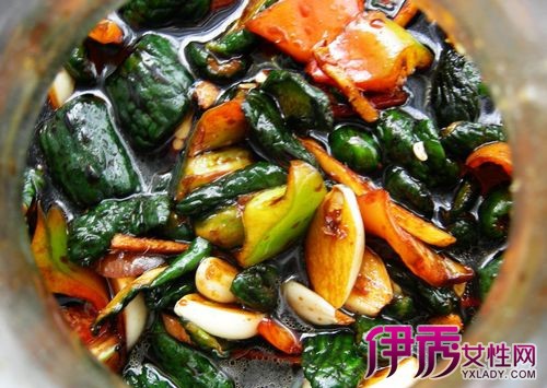 腌黃瓜的做法大全，傳統(tǒng)與創(chuàng)新的結(jié)合，腌黃瓜做法大全，傳統(tǒng)與創(chuàng)新融合之道