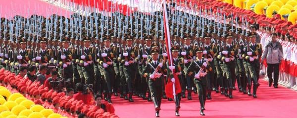 國慶閱兵式，傳統(tǒng)與現(xiàn)代交融的壯麗盛典，國慶閱兵式，傳統(tǒng)與現(xiàn)代交融的壯麗儀式