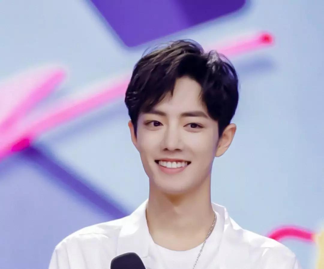 李谷，音樂傳奇的一生——出生年月、簡歷與年齡揭秘，揭秘音樂傳奇李谷的一生，出生年月、簡歷與年齡全解析