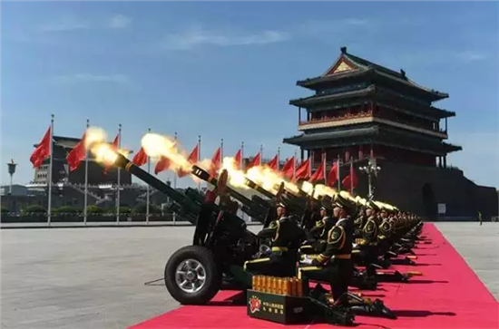回顧歷史，重溫輝煌——1959年國(guó)慶閱兵式，重溫輝煌歷史，1959年國(guó)慶閱兵式回顧
