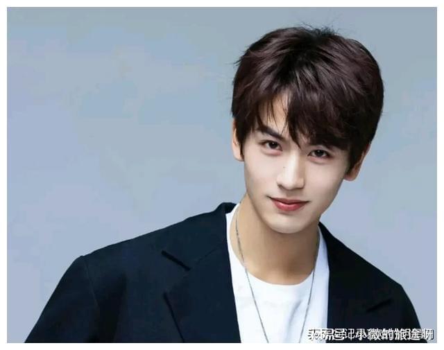 中國(guó)大陸男演員，探尋30至40歲之間璀璨群星的世界，探尋中國(guó)30至40歲男演員群星璀璨的世界