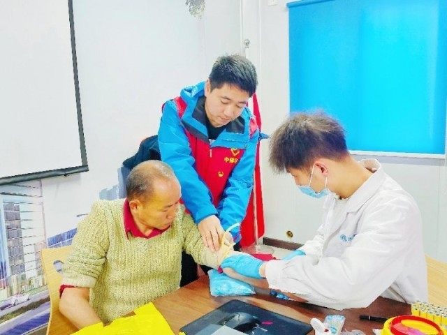 當兵體檢一般檢查哪些項目，當兵體檢常規(guī)項目概覽，全面檢查身體健康狀況
