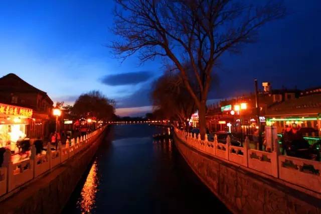 北京什剎海旅游攻略，探索古都的浪漫與風(fēng)情，北京什剎海旅游攻略，探尋古都浪漫風(fēng)情與獨特韻味