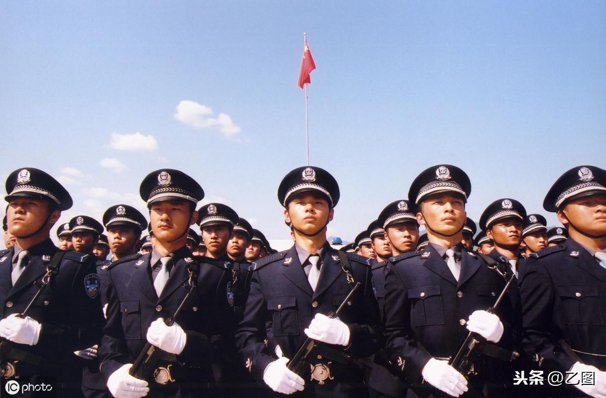回望歷史，見(jiàn)證榮耀——1999年大閱兵圖片大全，回望榮耀瞬間，1999年大閱兵圖片集錦