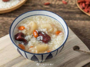 健脾養(yǎng)胃粥的100種做法，傳統(tǒng)與創(chuàng)新的完美結(jié)合，健脾養(yǎng)胃粥的百種創(chuàng)新與傳統(tǒng)做法