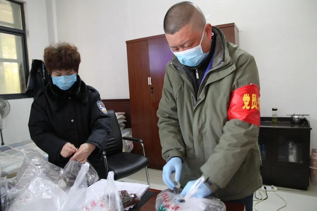 張瑞琪個(gè)人資料，揭秘一位杰出人才的非凡人生，張瑞琪個(gè)人檔案揭秘，杰出人才的非凡人生旅程