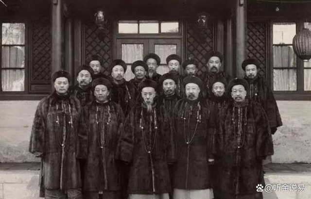 王鼎杰與鳳凰軍機處，探索國防現(xiàn)代化的獨特視角，王鼎杰視角下的國防現(xiàn)代化，鳳凰軍機處獨特觀察之旅
